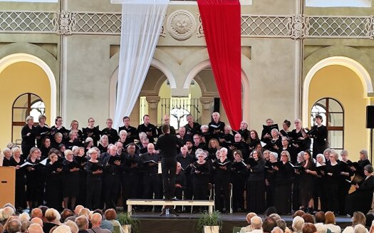 Islington Choral Society v Jízdárně ve Světcích