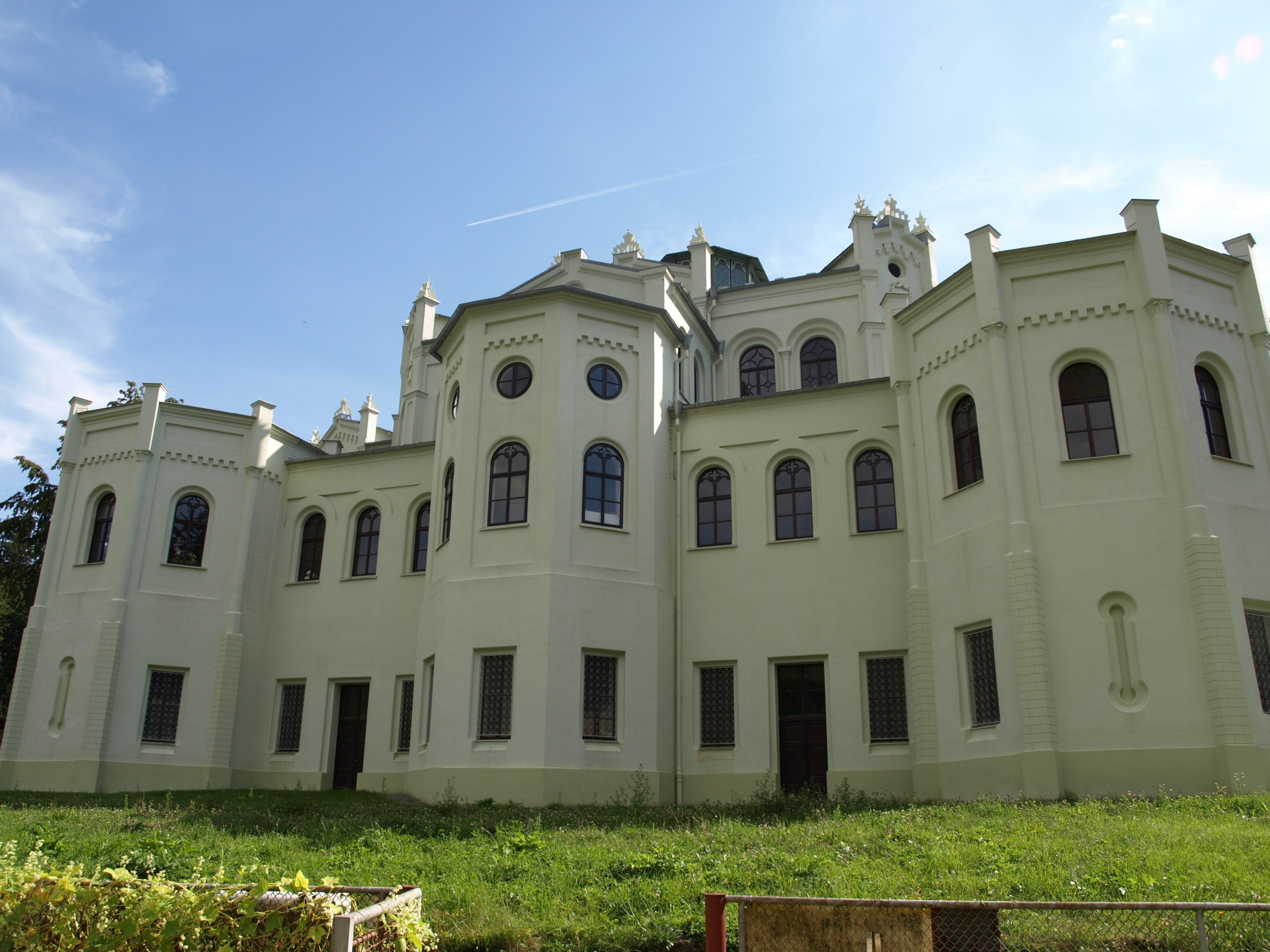 Podporovatel 2